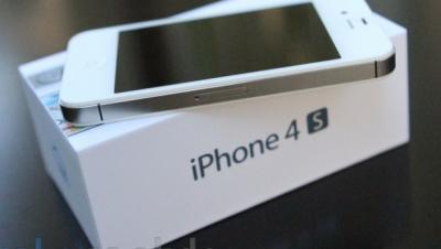 New Apple iPhone 4 s / Samsung Galaxy S III / Apple iPad 3 Wifi 4G 64GB