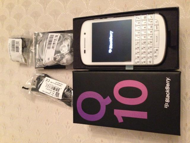 Sell New:Blackberry Q10(Special Pins & Arabic Keyboard),Apple iPhone 5 32GB,Samsung Galaxy S4,BlackBerry Z10..