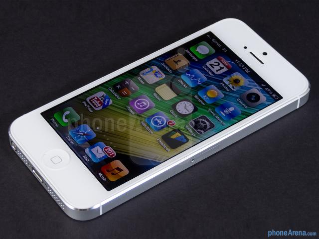 X-Mas Offer Buy 2 Get 1 Free:Apple iPhone 5 HSDPA 4G LTE Unlocked Phone