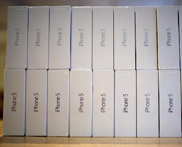 New Released Apple iPhone 5 / 4S 64gb , iPad Mini / 3 64gb,Samsung S III/ Note II, Buy 2 Get 1