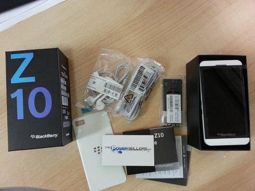 Apple iPhone 5 / Blackberry Z10